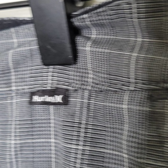Hurley‎ Flat Front Plaid Shorts Size 30 - Picture 5 of 11